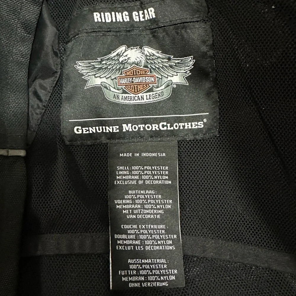 Harley Davidson Riding Jacket - Picture 3 of 4